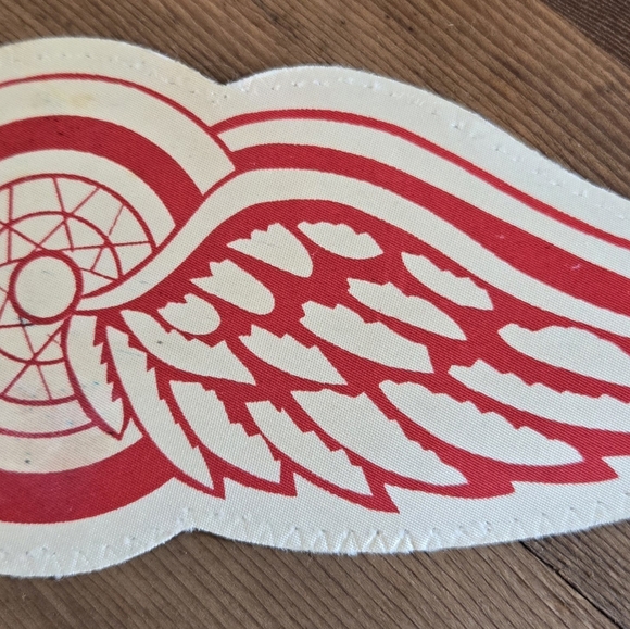 Vintage 1960's Detroit Red Wings patch - Picture 4 of 9